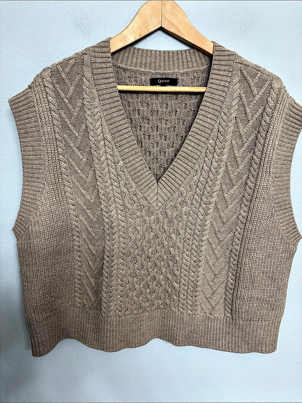 Quince Australian Merino Wool Women's Cable Sweater Vest Cable Knit V-Neck XL